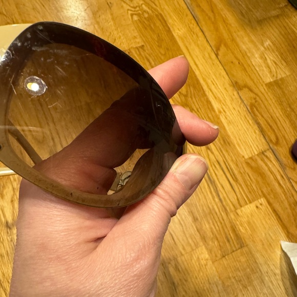 Chanel Camilla Flower Vintage Aviator Hinge Wrap Around Sunglasses Beige - Picture 6 of 10